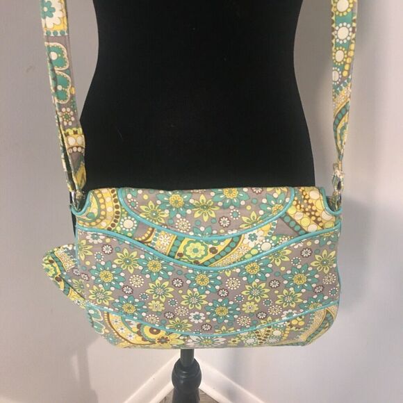 Lot of 2 VERA BRADLEY Lemon Parfait Gray Yellow Paisley Crossbody Bag & Wallet - Picture 4 of 8